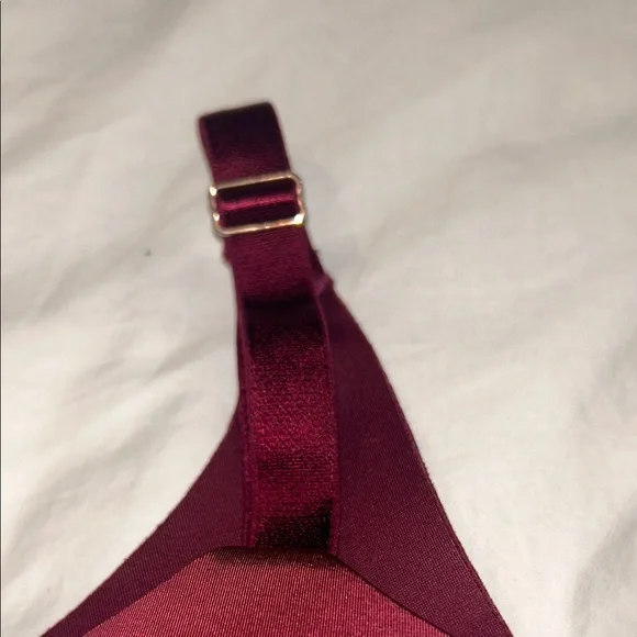 Elegant Burgundy Women's Soma Bra - Picture 6 of 7
